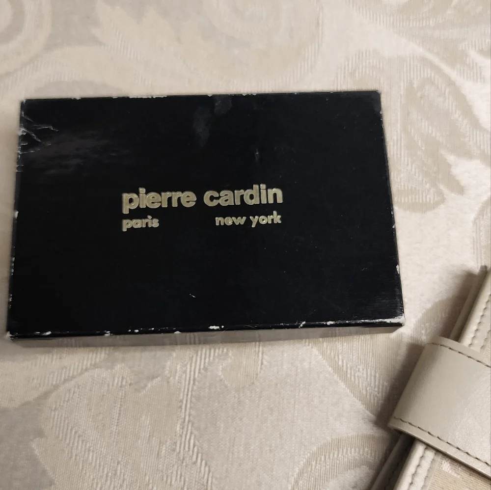Pierre Cardin Vintage Key Holder Leather Canvas Monogram 6 Ring New in Box